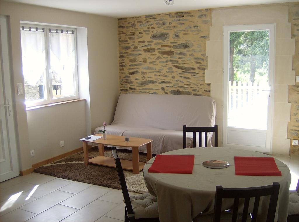 Gite Des Forges Saint-Lo Ruang foto